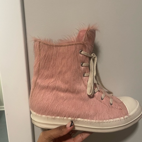 Rick Owen’s pink strobe sneakers - Picture 7 of 10